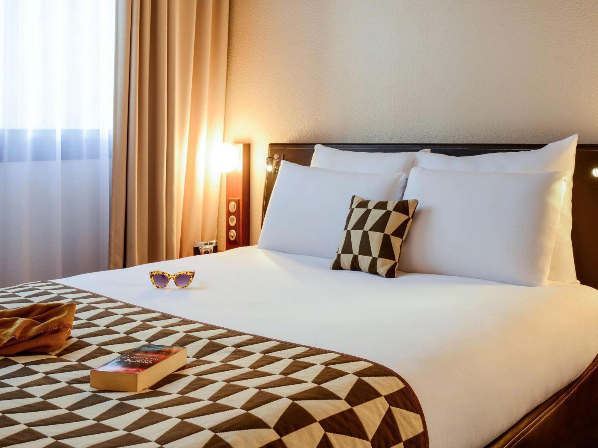 Hotel Mercure Lyon Centre Lumiere Экстерьер фото