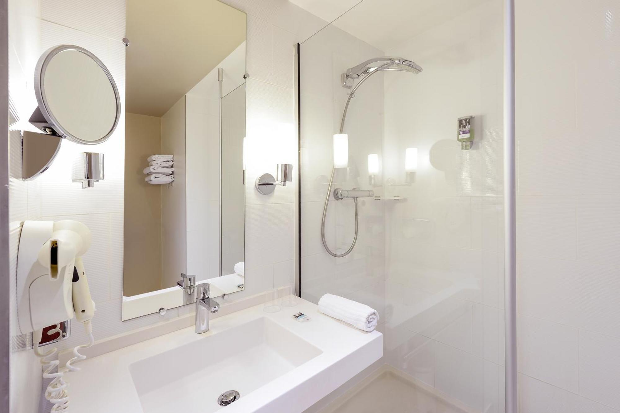 Hotel Mercure Lyon Centre Lumiere Экстерьер фото