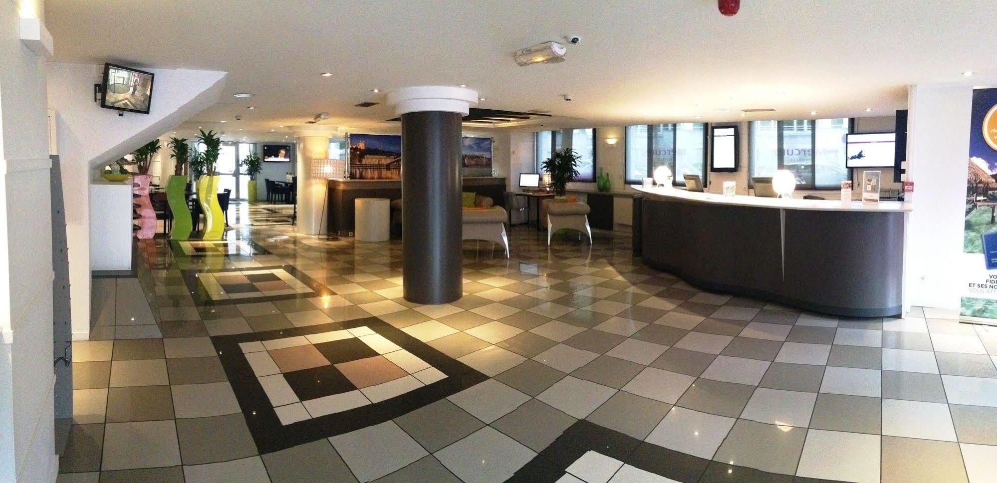 Hotel Mercure Lyon Centre Lumiere Экстерьер фото